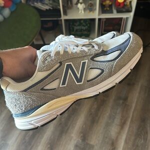 Men’s new balance 990 v 4 size 12